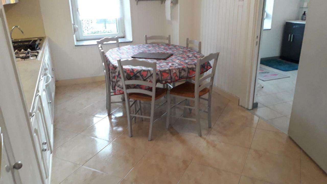 Appartement A L'Ombre De La Cascade à Lemberg Extérieur photo